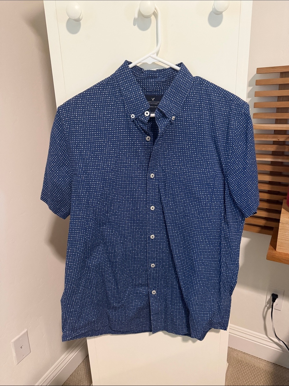 American Eagle Outfitters Men's Navy Microdot Short-Sleeve Button-Down Shirt